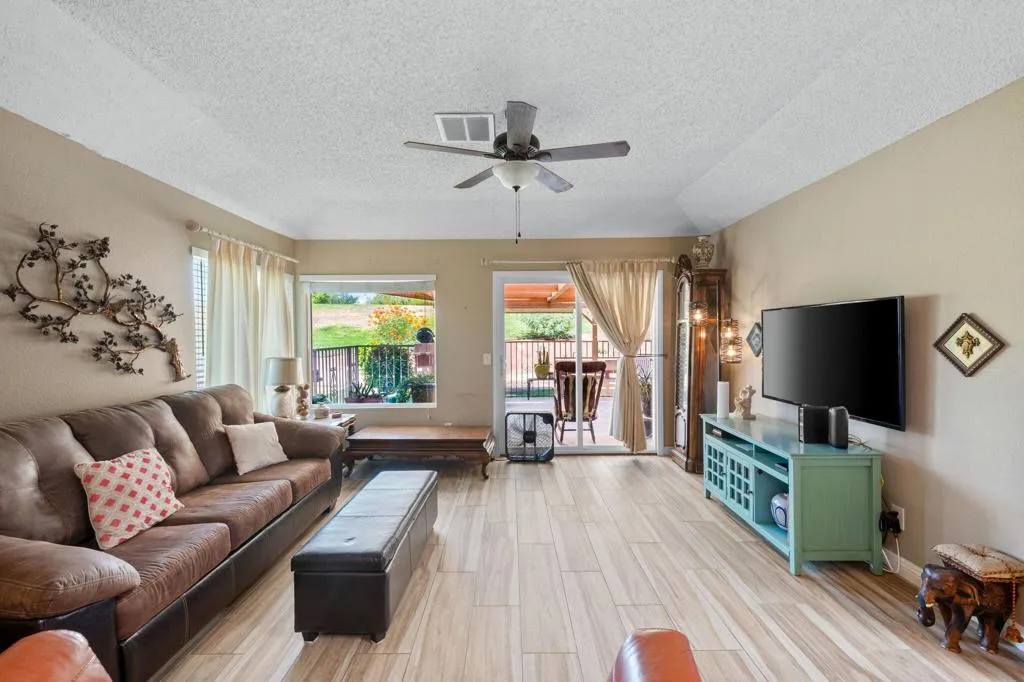 49275 Douglas Street, Indio, California 92201 home-pic-2