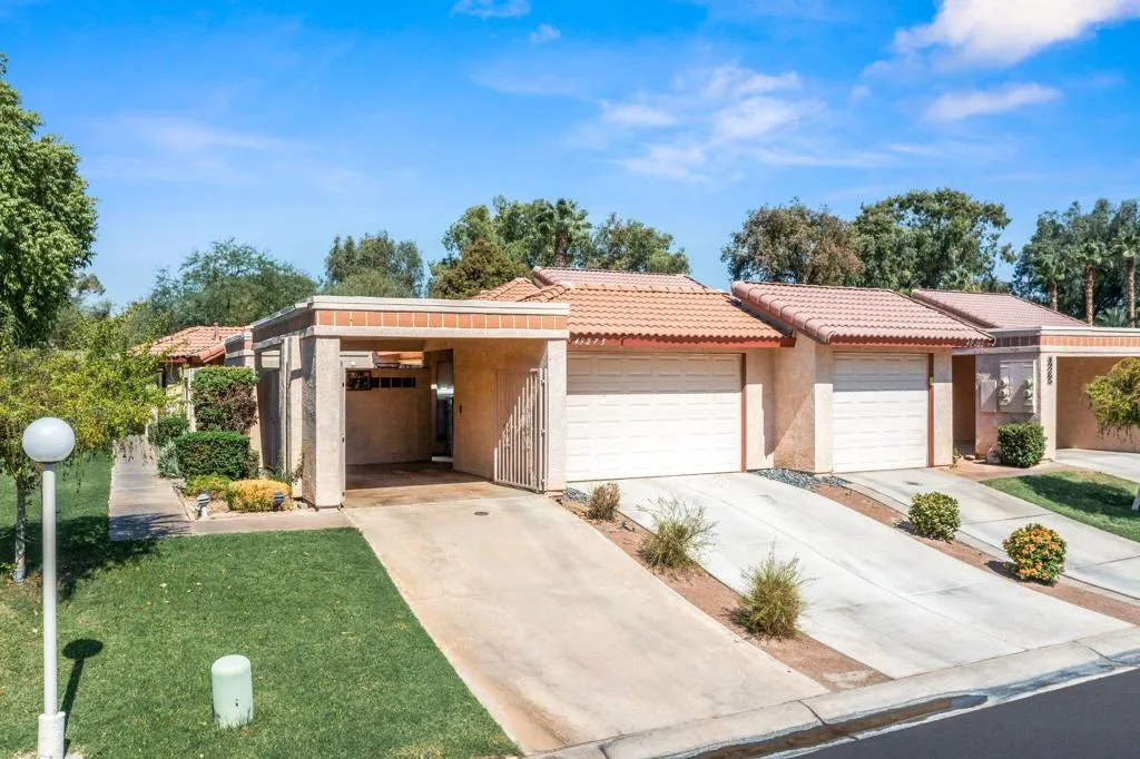 49275 Douglas Street, Indio, California 92201 home-pic-27