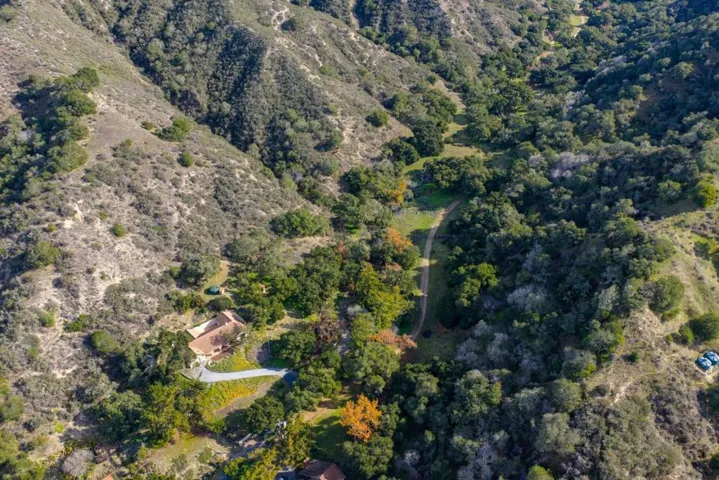 90 Harper Canyon Road, Salinas, California 93908