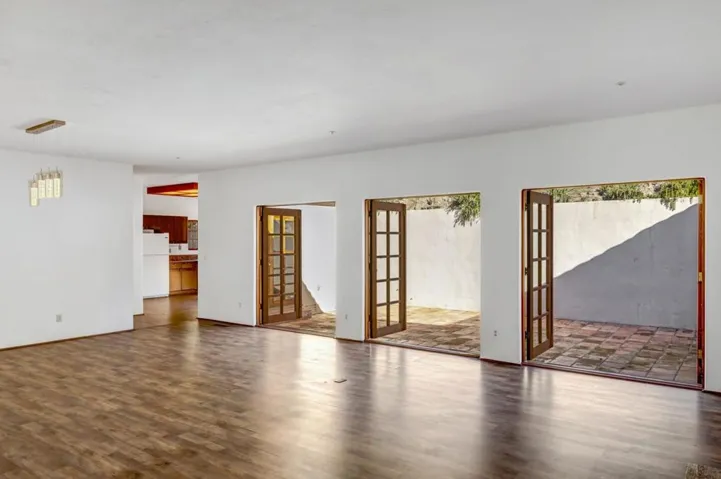90 Harper Canyon Road, Salinas, California 93908