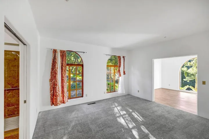 90 Harper Canyon Road, Salinas, California 93908