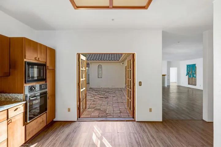 90 Harper Canyon Road, Salinas, California 93908