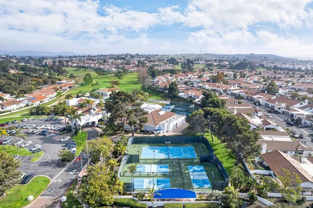 6055 Dassia Way, Oceanside, California 92056 home-pic-55