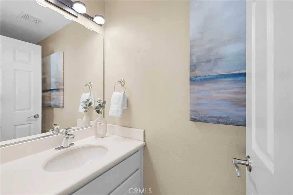 25 Corbin, Ladera Ranch, California 92694 home-pic-17