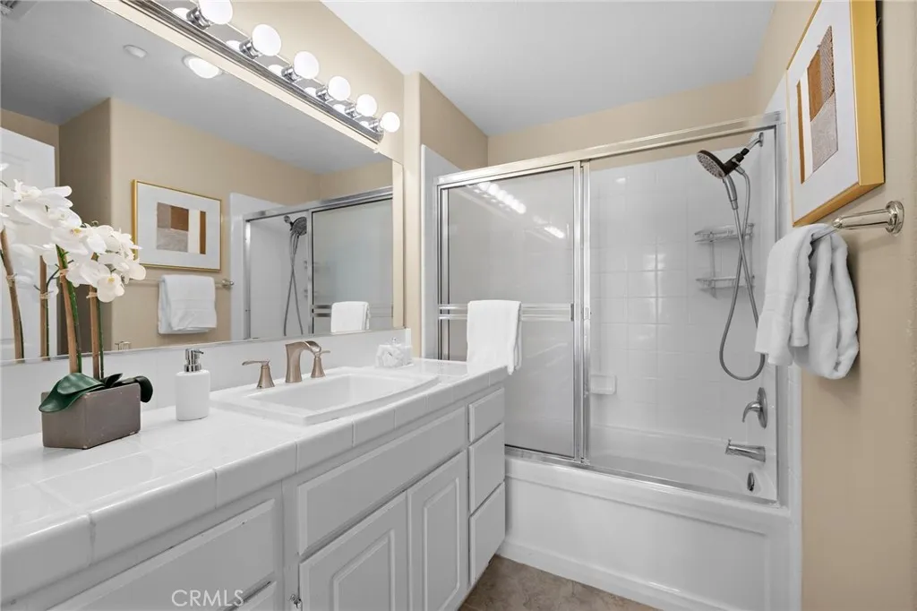 25 Corbin, Ladera Ranch, California 92694 home-pic-13