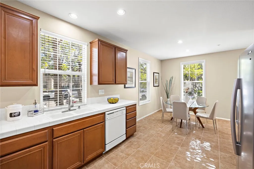 25 Corbin, Ladera Ranch, California 92694 home-pic-9