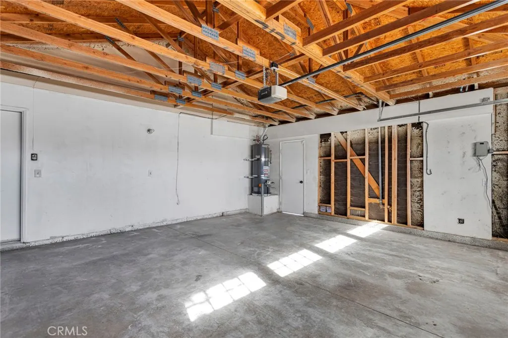 10958 Sherman Way, Adelanto, California 92301 home-pic-30