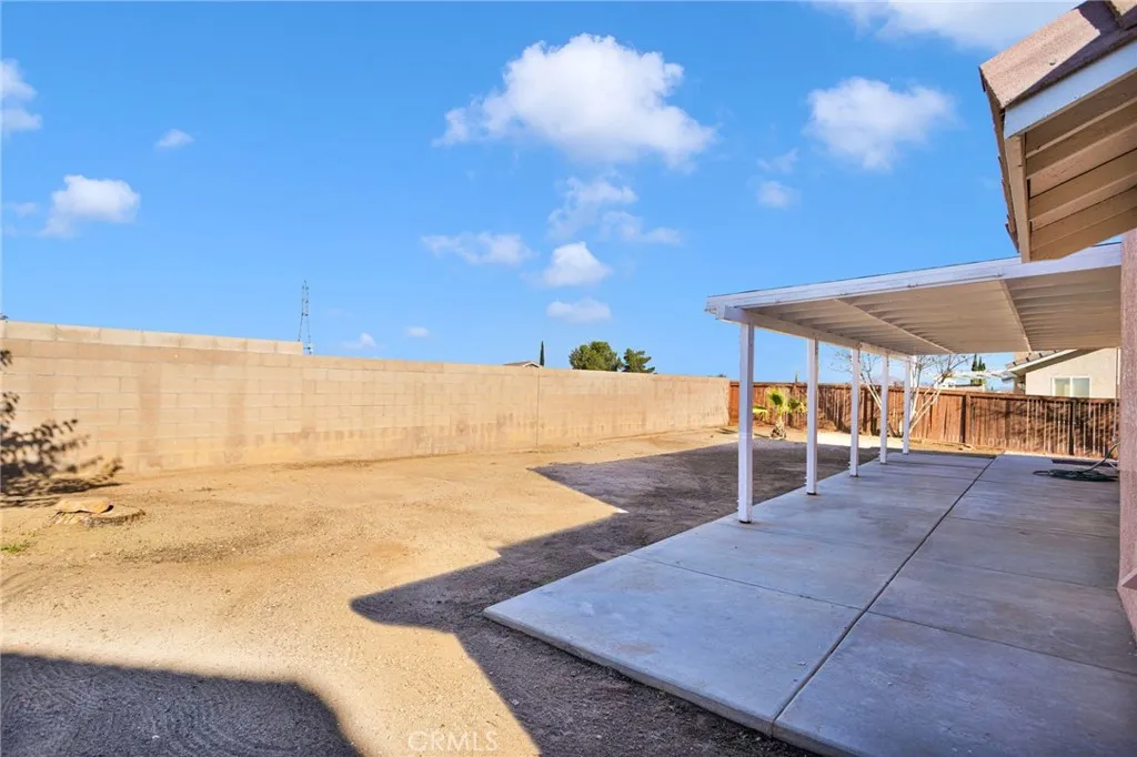 10958 Sherman Way, Adelanto, California 92301 home-pic-33