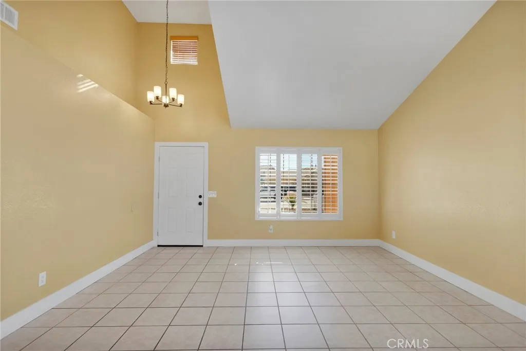 10958 Sherman Way, Adelanto, California 92301 home-pic-4