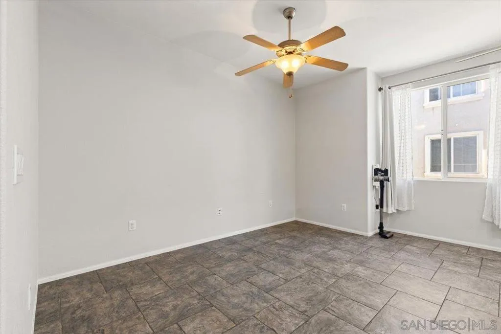 272 Indiana Ave, El Cajon, California 92020 home-pic-11