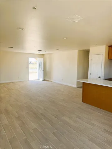 9348 S Loop Boulevard, California City, California 93503
