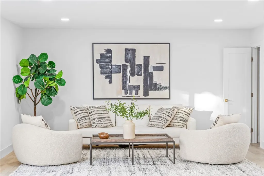 12361 Caravel, Cerritos, California 90703 home-pic-11