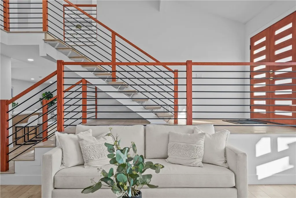 12361 Caravel, Cerritos, California 90703 home-pic-10