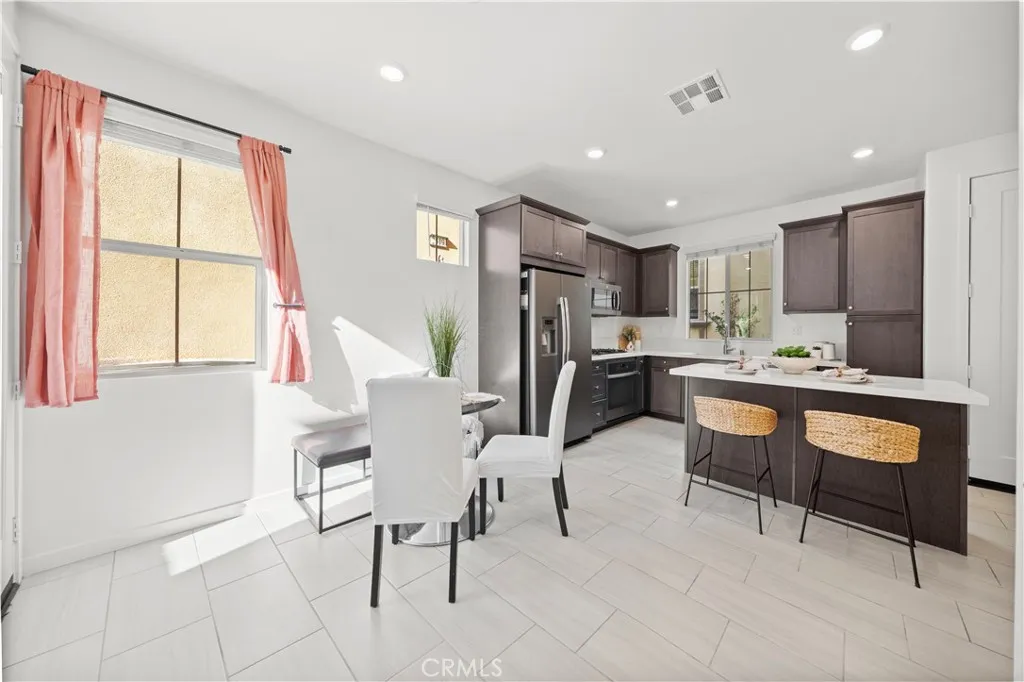 2301 Raspberry Court, Upland, California 91786 home-pic-14