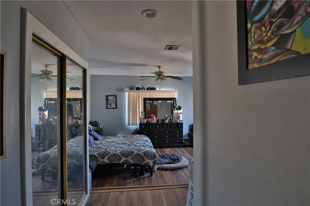 830 W Avenue J4, Lancaster, California 93534 home-pic-14