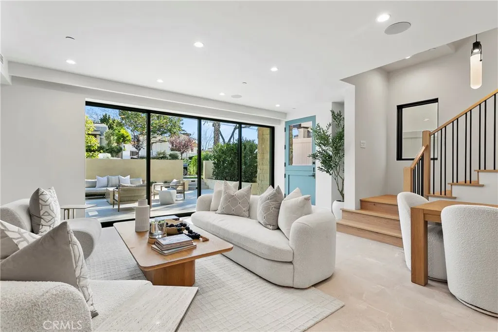 615 Poppy Avenue, Corona Del Mar, California 92625 home-pic-7