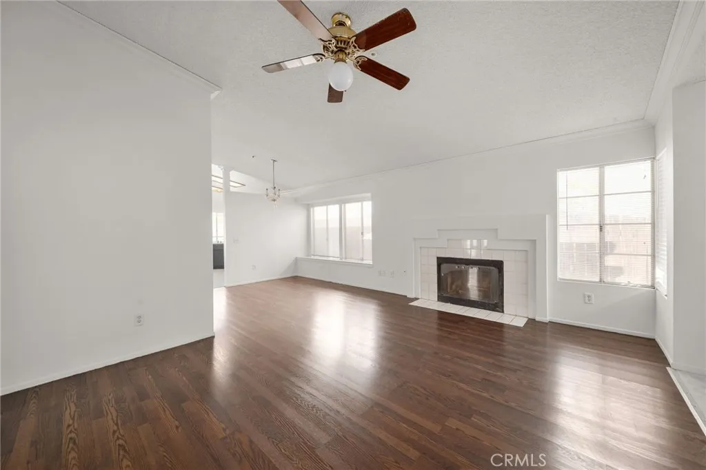 11864 Perlita, Fontana, California 92337 home-pic-6