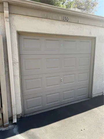 1-Car Garage