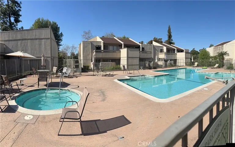 Community Pool & Spa