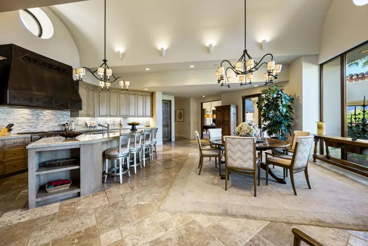 84-print-VN_Peerless_OPMG_1225_084