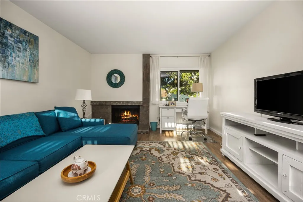 5573 E Vista Del Rio, Anaheim, California 92807 home-pic-6