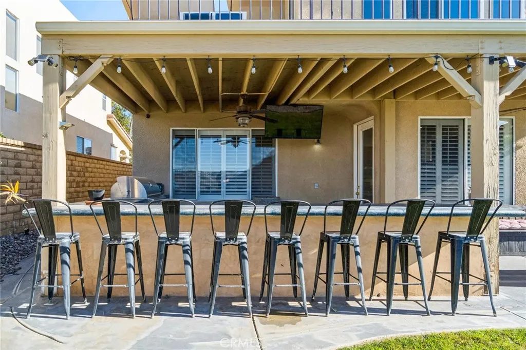 22939 Raintree, Saugus, California 91390 home-pic-35