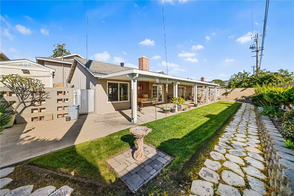 4024 E Del Valle, Orange, California 92869 home-pic-20