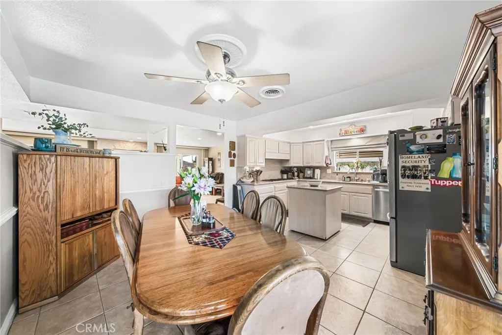 4024 E Del Valle, Orange, California 92869 home-pic-13