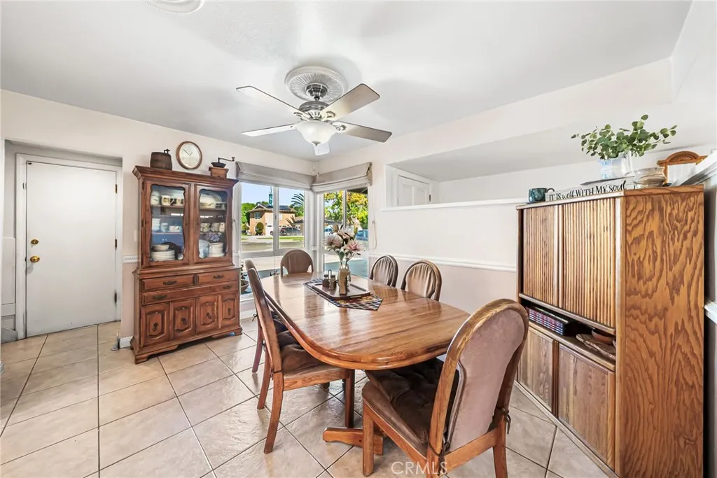 4024 E Del Valle, Orange, California 92869 home-pic-12