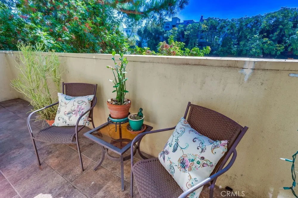 11138 Aqua Vista 43, Studio City, California 91602 home-pic-18