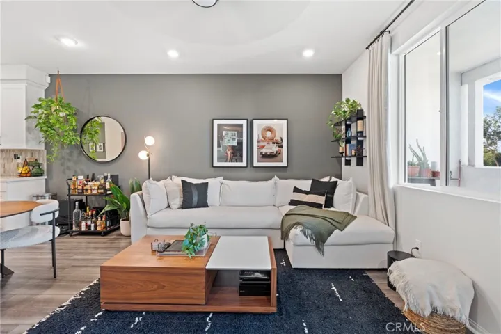 1752 Cayton Loop, West Covina, California 91790