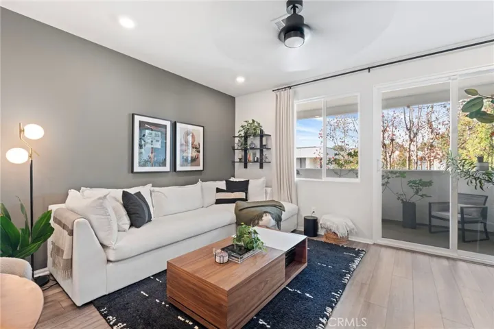1752 Cayton Loop, West Covina, California 91790