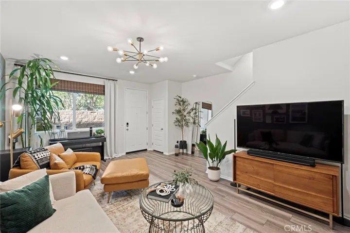 1752 Cayton Loop, West Covina, California 91790
