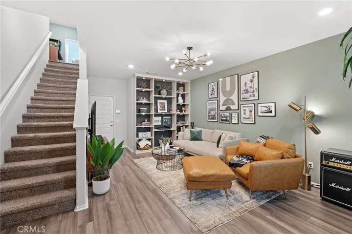 1752 Cayton Loop, West Covina, California 91790