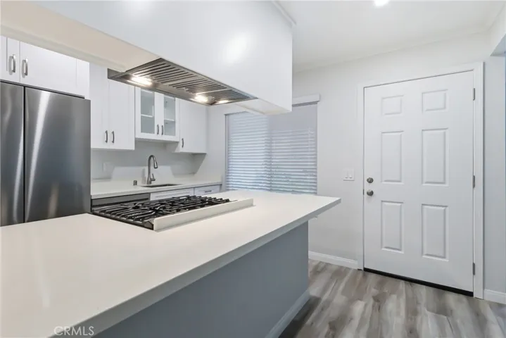 Brand new Quartz counters and recessed lighting