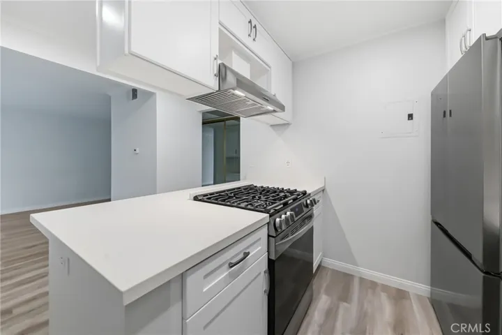 Brand new Range and hood.