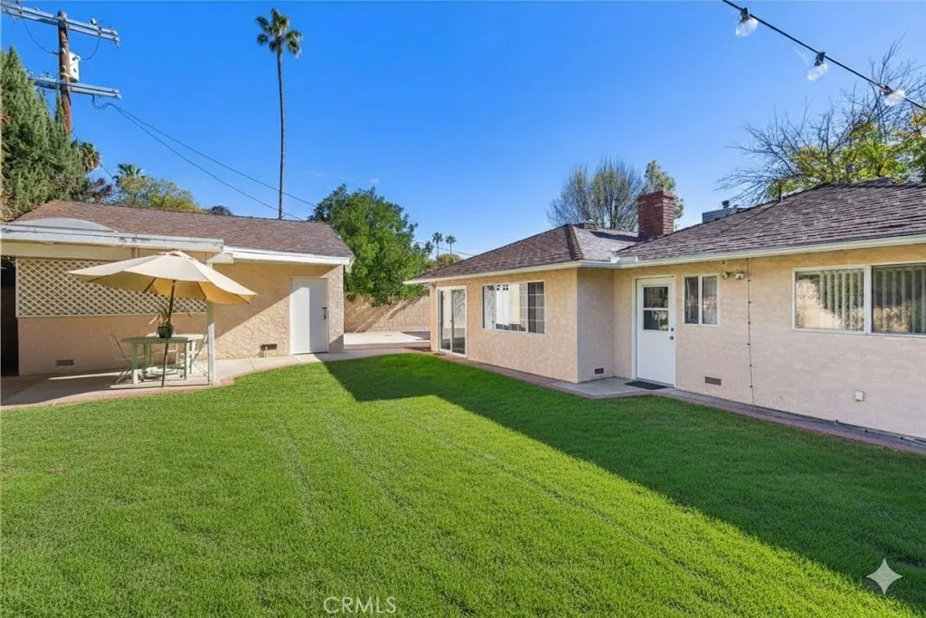 17419 Leadwell, Lake Balboa, California 91406 home-pic-15