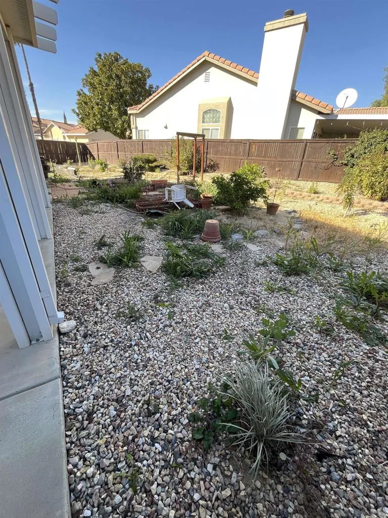 2723 Hazy Way, Banning, California 92220 home-pic-64
