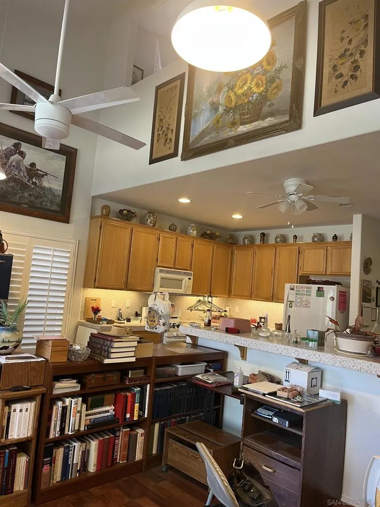 2723 Hazy Way, Banning, California 92220 home-pic-24