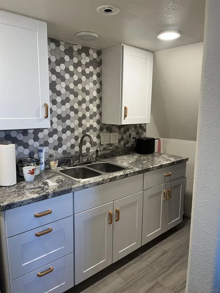 2723 Hazy Way, Banning, California 92220 home-pic-11
