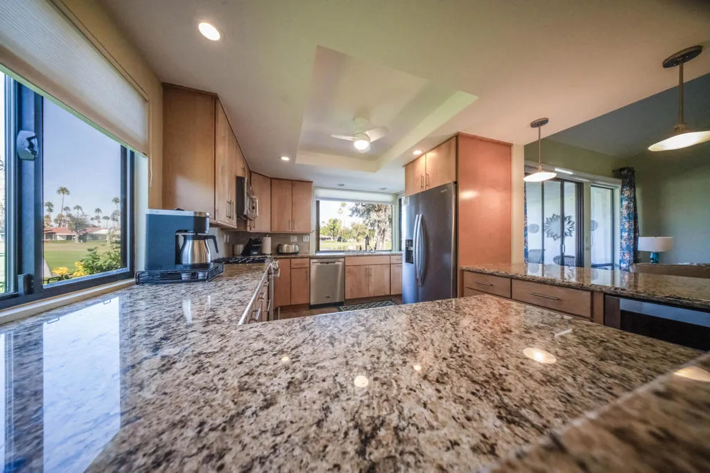 73 Marbella Drive, Rancho Mirage, California 92270 home-pic-12