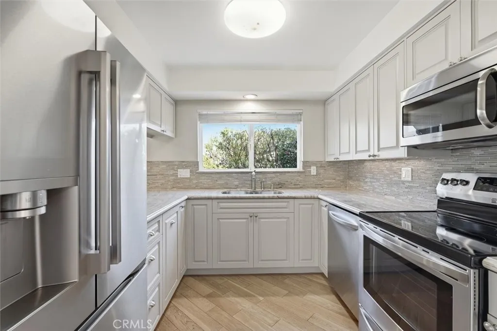 23017 Maple, Torrance, California 90505 home-pic-0