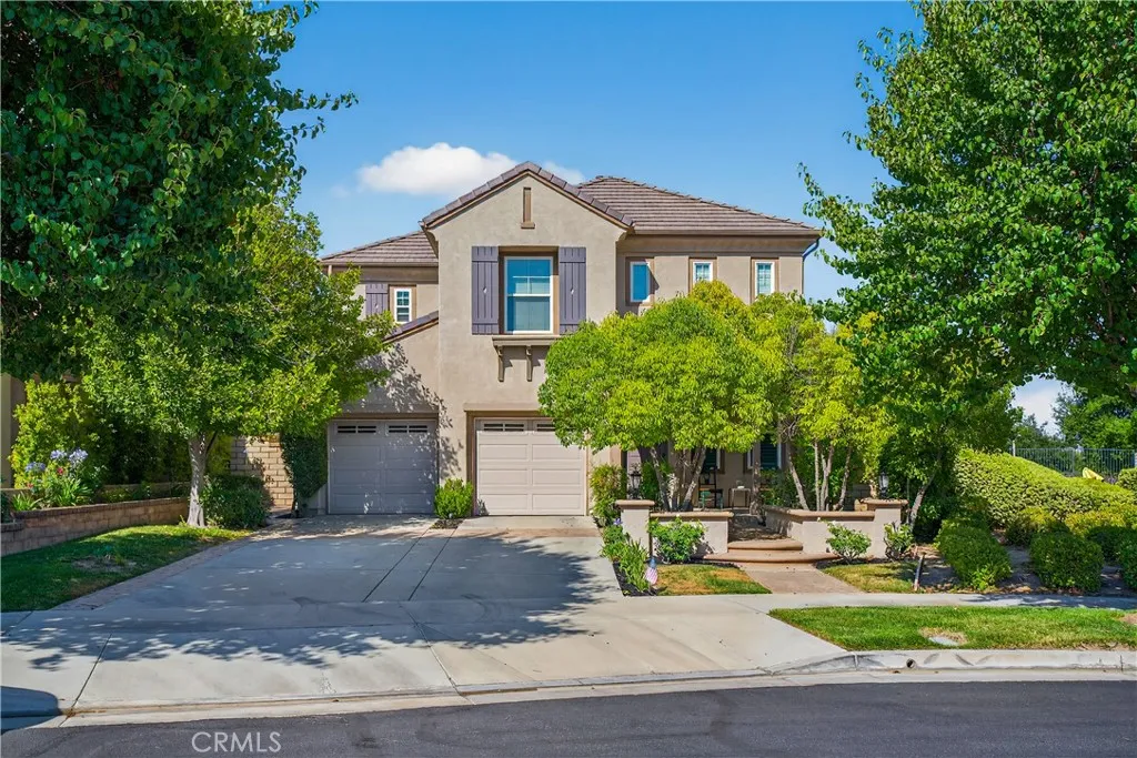 26812 Peppertree Drive, Valencia, California 91381 home-pic-2