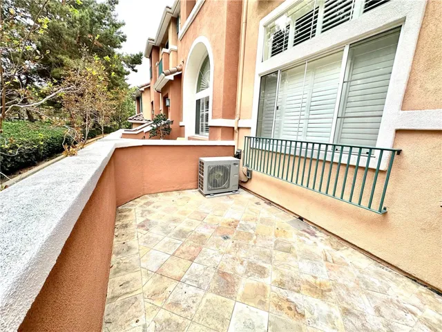 505 Marinella Aisle, Irvine, California 92606
