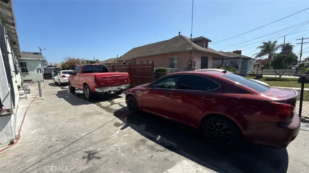 9602 Holmes Avenue, Los Angeles, California 90002 home-pic-6
