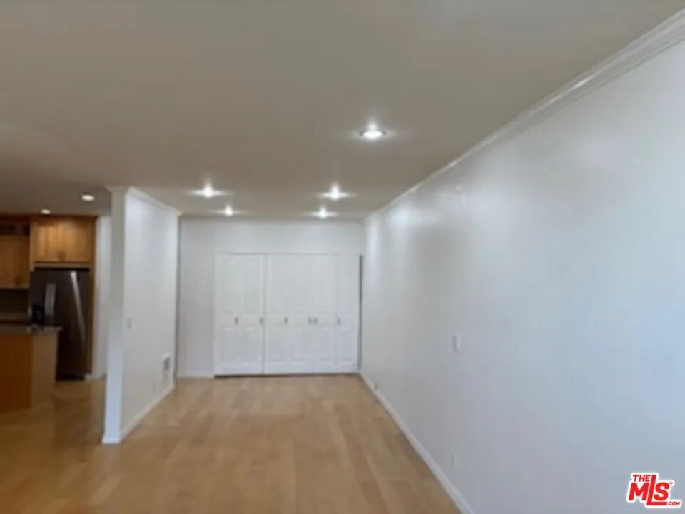 11645 Montana Avenue 338, Los Angeles, California 90049 home-pic-2