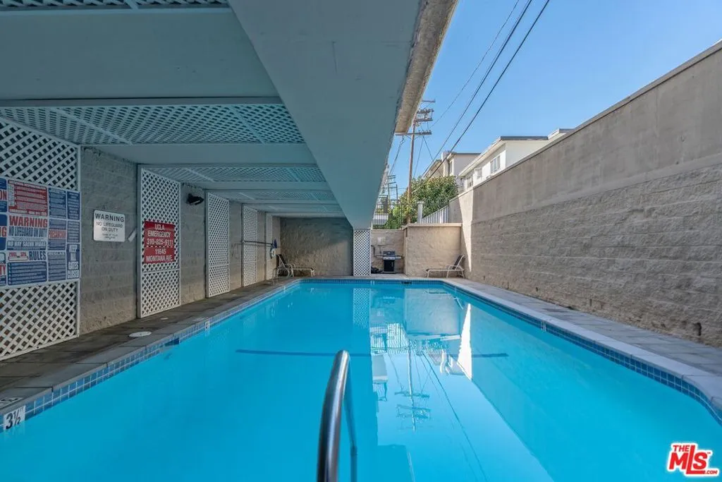11645 Montana Avenue 338, Los Angeles, California 90049 home-pic-14
