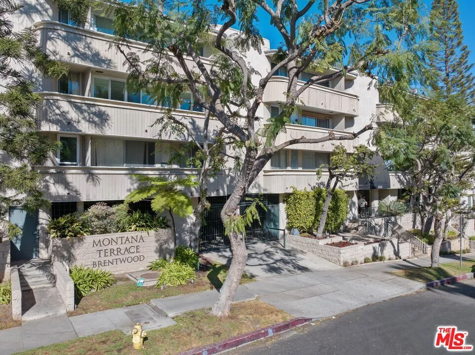 11645 Montana Avenue 338, Los Angeles, California 90049 home-pic-0
