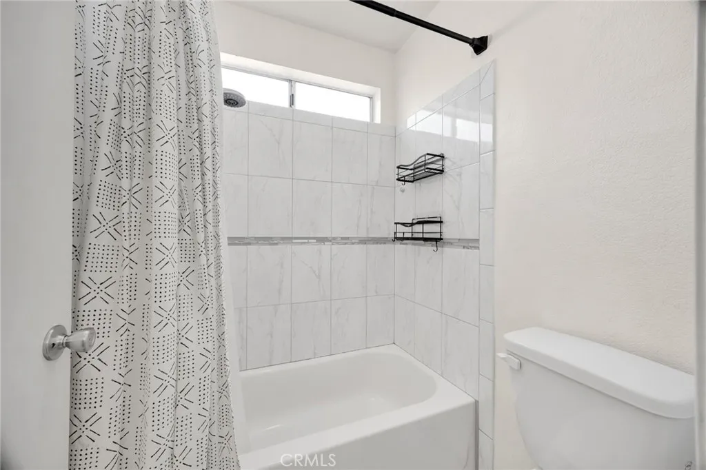 3727 Legato Court, Pomona, California 91766 home-pic-20