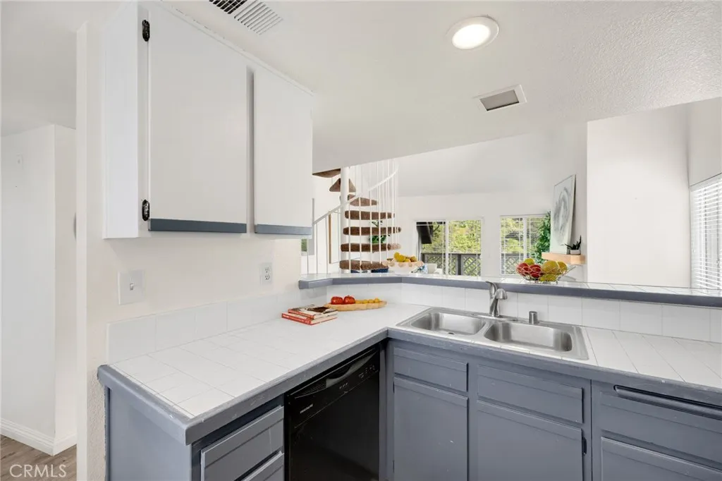 3727 Legato Court, Pomona, California 91766 home-pic-15